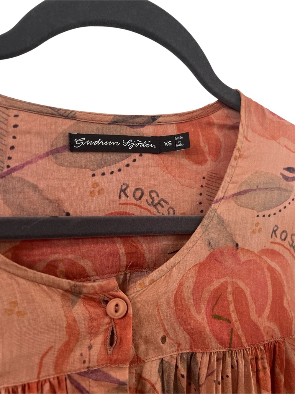 Gundrum Sjoden Floral Button-Front Tunic Dress in Dusty Rose - Picture 3 of 10